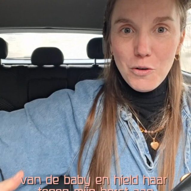 Een Kraamzorgverhaal in 3 delen😅

Deel 1 met onder andere hulp bij de "borstvoeding" die niet helemaal handig verliep🤱